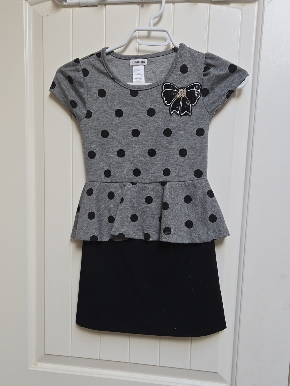 Newberry Gray & Black Polka Dot Peplum Dress with Bow Accent Size 8